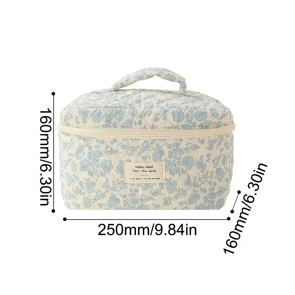 Quilting Padded Cosmetic Organizer Women'S Floral Pattern Makeup Bag Cotton Cute Toiletry Pouch Ladies Travel Zipper Storsge Bag