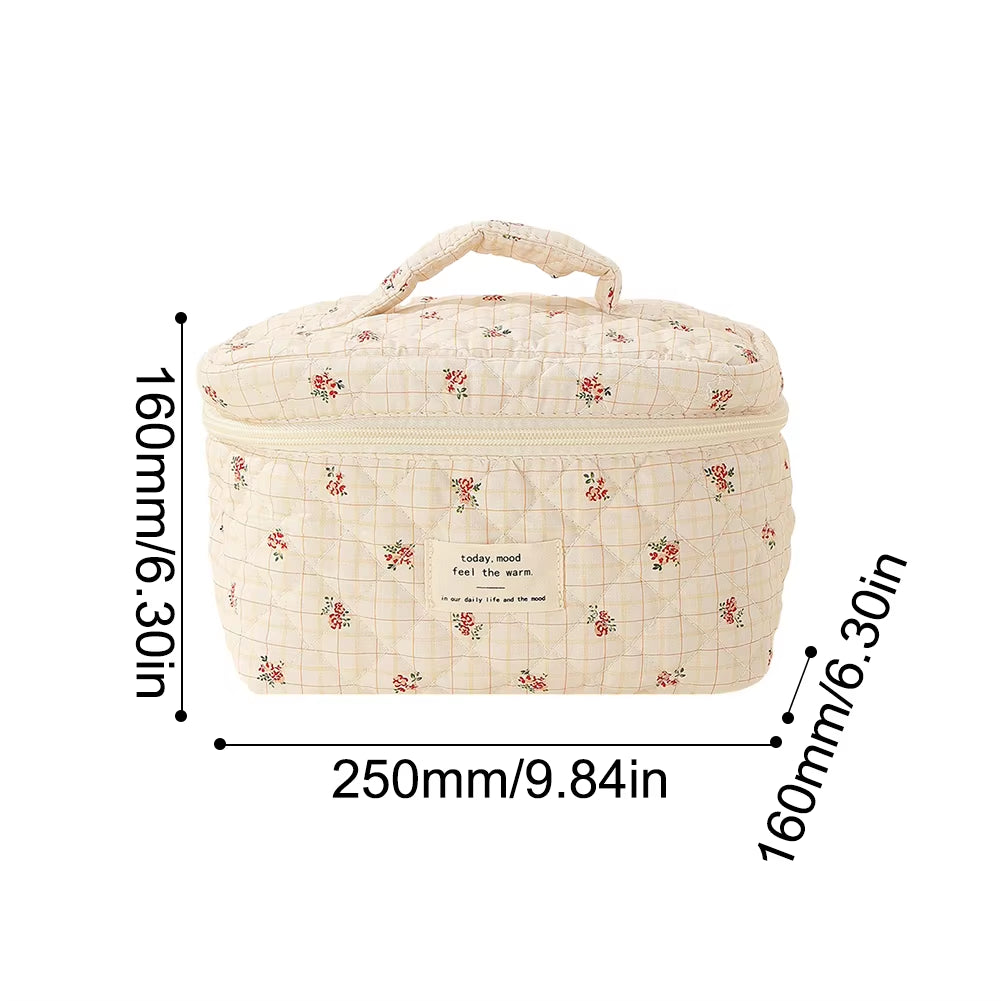 Quilting Padded Cosmetic Organizer Women'S Floral Pattern Makeup Bag Cotton Cute Toiletry Pouch Ladies Travel Zipper Storsge Bag
